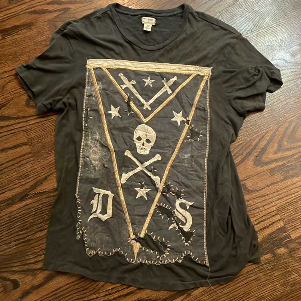 Super soft skull print t shirt
